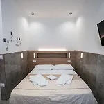 Gasthof Greros Toledo H Historical Center In Naples, By Clapa Group Dislocated Hospitality
