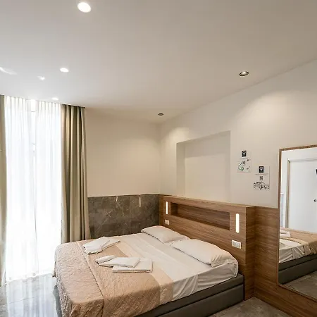 Penzion Greros Toledo H Historical Center In Naples, By Clapa Group Dislocated Hospitality