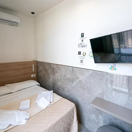 Greros Toledo H Historical Center In Naples, By Clapa Group Dislocated Hospitality 3* Neapol