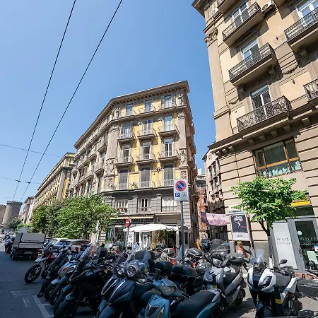 Greros Toledo H Historical Center In Naples, By Clapa Group Dislocated Hospitality Penzion Neapol