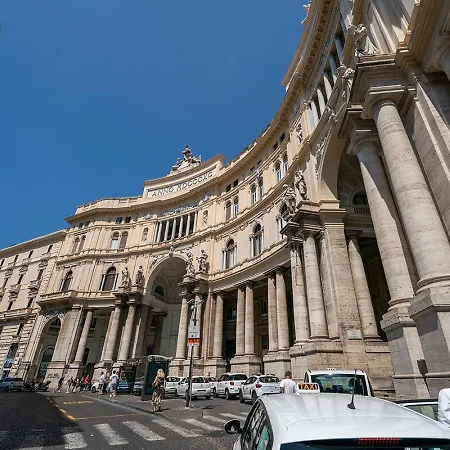 Greros Toledo H Historical Center In Naples, By Clapa Group Dislocated Hospitality Neapol